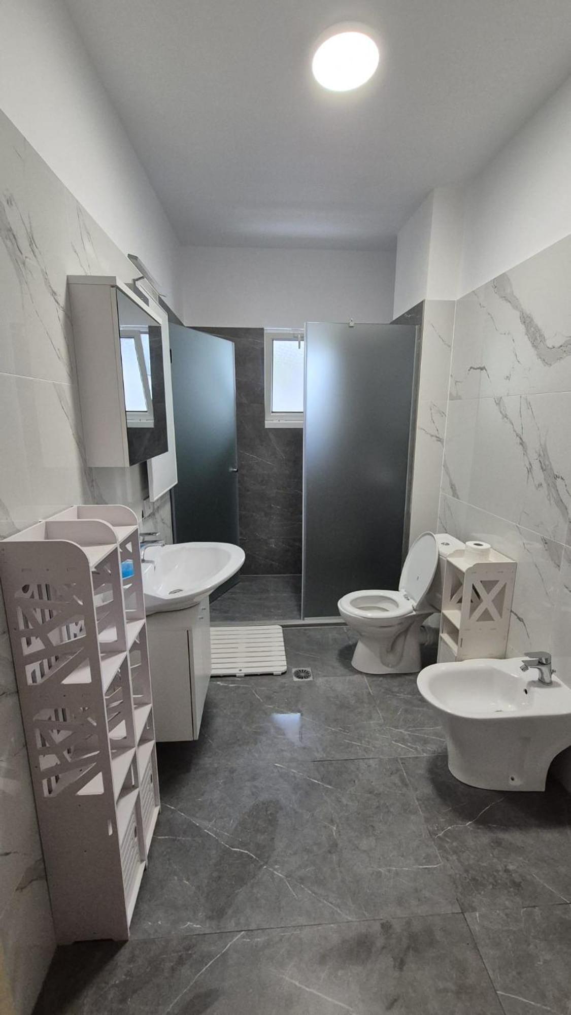 Sunny Apartament Saranda 2 Номер фото